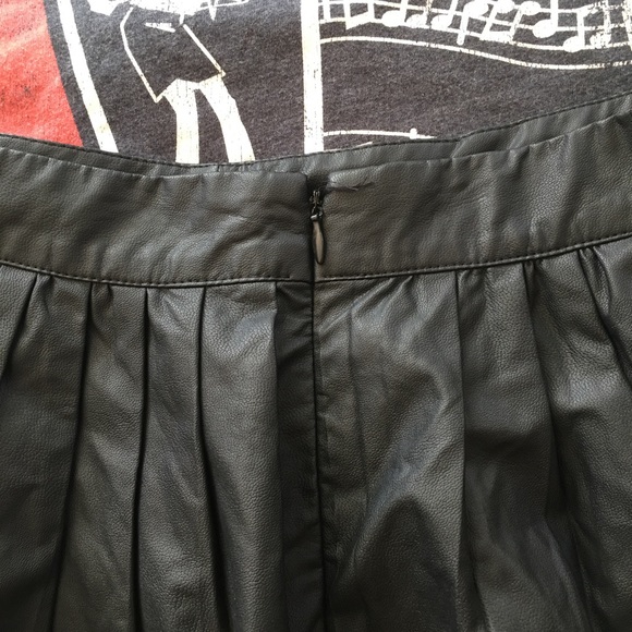 Urban Outfitters "leather" skirt - Picture 3 of 3