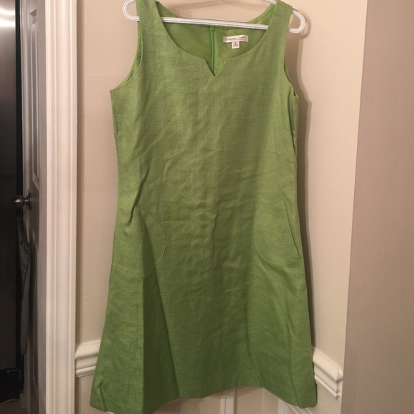 Kiwi color linen jumper - cute pocket detail - Picture 1 of 3