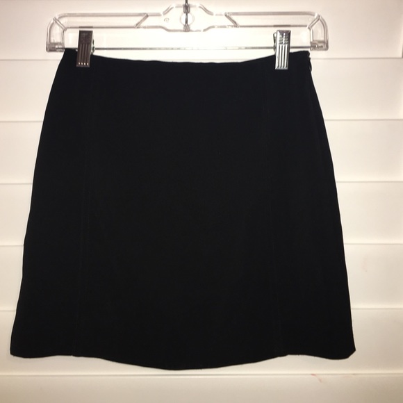 black mini pencil skirt