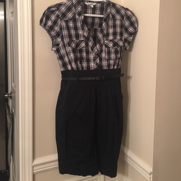 Black & white plaid top with black straight skirt - Picture 1 of 3