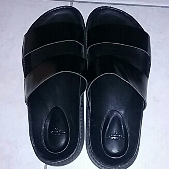 ZARA Slides