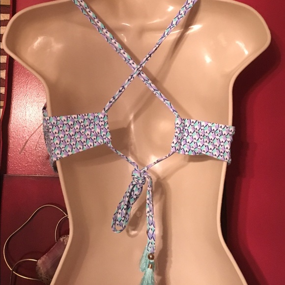 🦋SALE🆕VS 'Gorgeous Push Up Halter", 34D, LTD.ED. - Picture 5 of 6