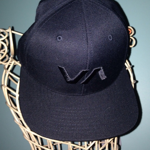 RVCA BLACK HAT