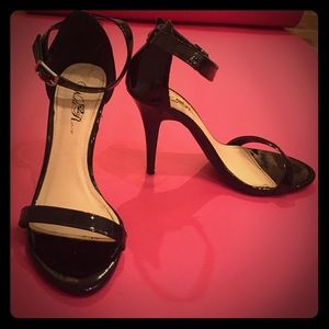 Sexy but classy black strappy heels