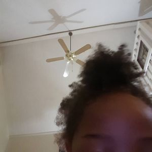 Meet your Posher, Candice