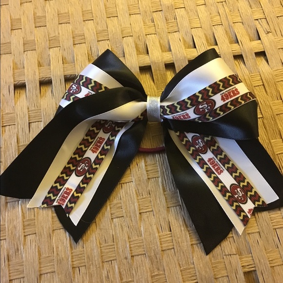 San Fransisco 49ers hair bow