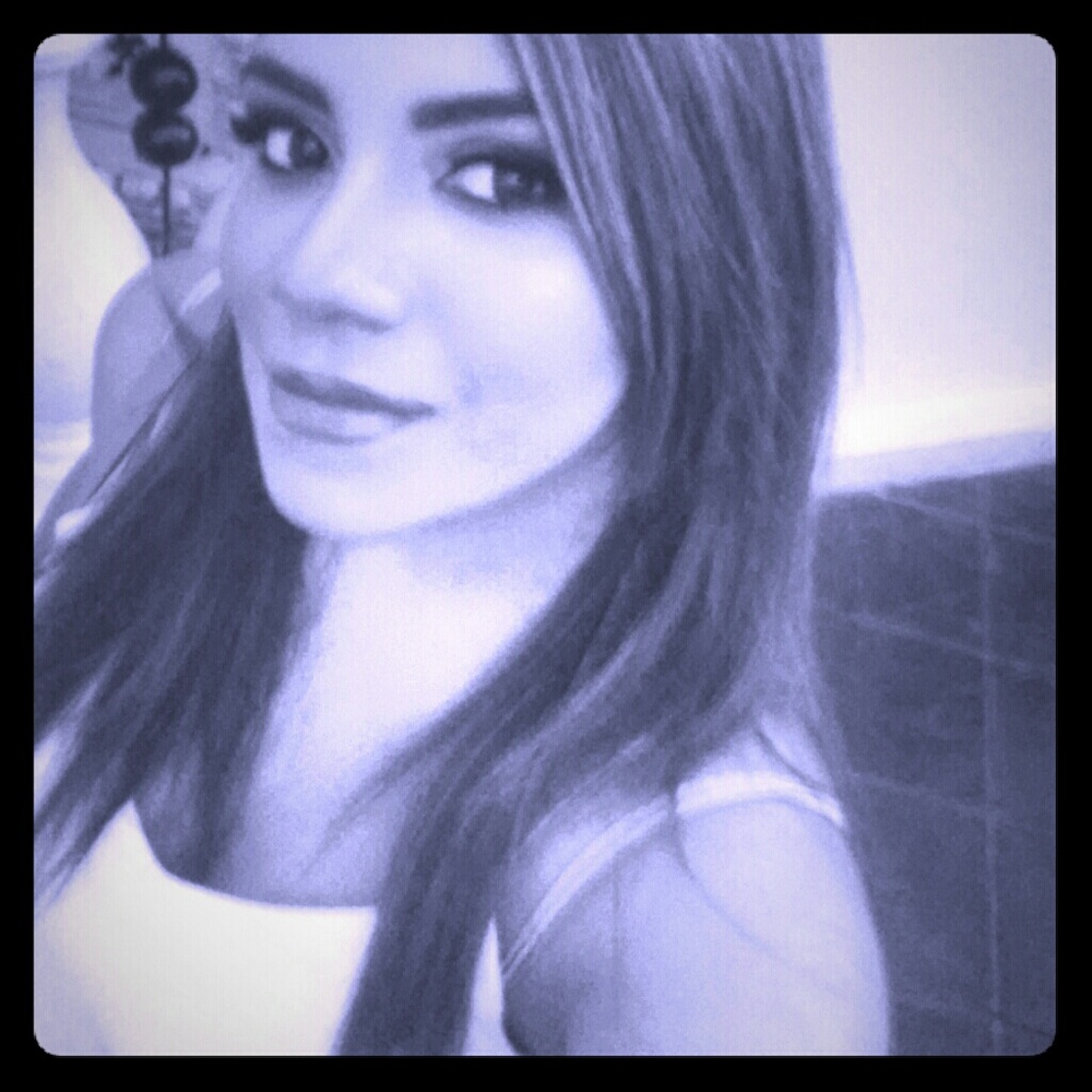 Meet your Posher, Jessica