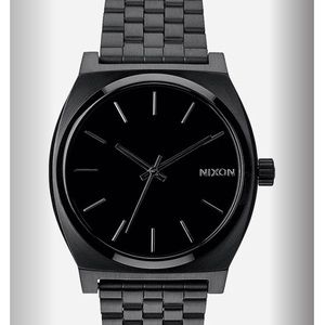 Black Nixon watch