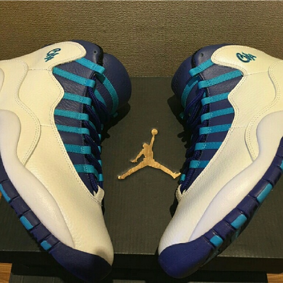 Jordans brand new.