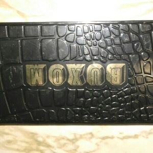 On hold for 🙌 TRADE 🙌Buxom eyeshadow