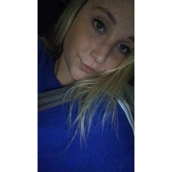 Meet your Posher, Devyn - Picture 1 of 1