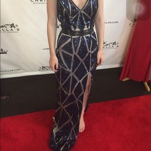 GORGEOUS dark blue with sequins prom dress!!