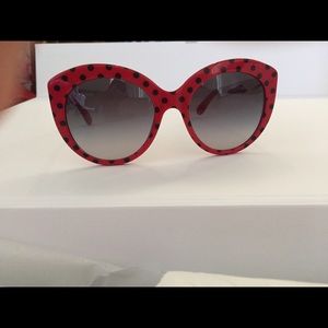 AUTHENTIC Dolche & Gabbana