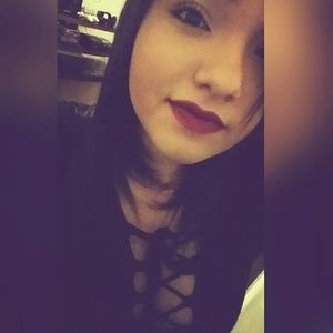 Meet your Posher, Krystal