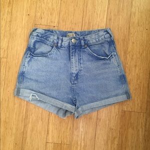 TOPSHOP MOTO JEAN SHORTS