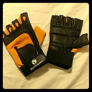 Weight-lifting gloves