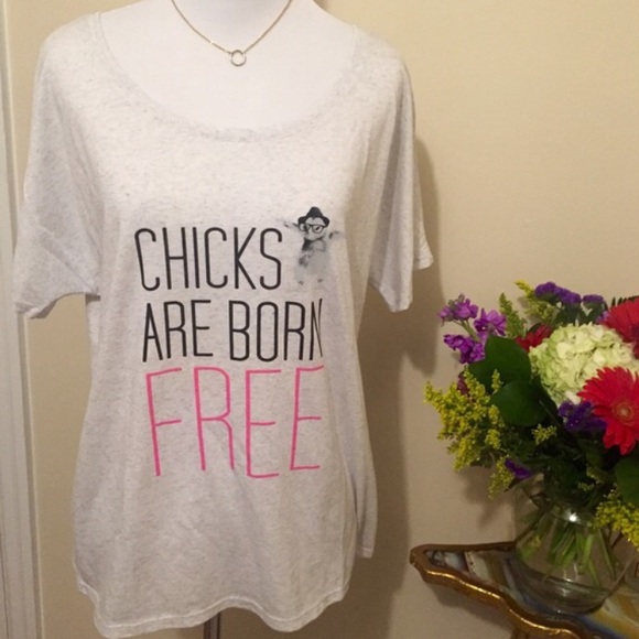 Free Range Chick Graphic Tee - L - Picture 2 of 4