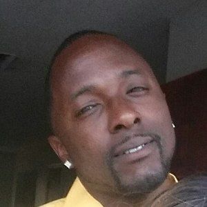 Meet your Posher, Derrick