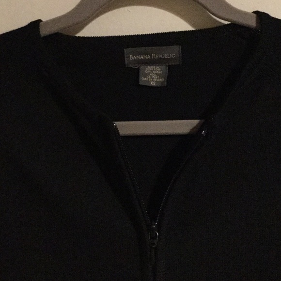 BANANA REPUBLIC WOOL CARDIGAN - Picture 2 of 2