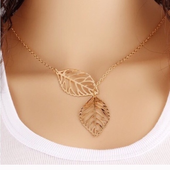 ‼️ Sale ‼️ Gold Leaf Necklace Choker