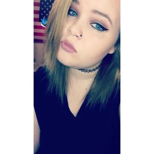 Meet your Posher, Jenna