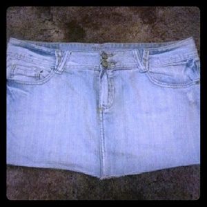Vanity skirt - size 11