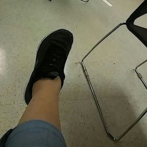 Meet your Posher, Norma