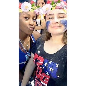 Meet your Posher, Julia