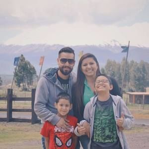 Meet your Posher, Eduardo