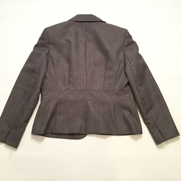 Le Suit 2 Piece - Picture 2 of 4