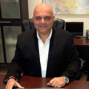 Meet your Posher, Henry