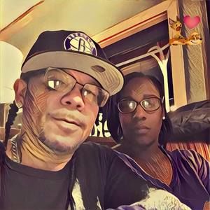 Meet your Posher, Ebony