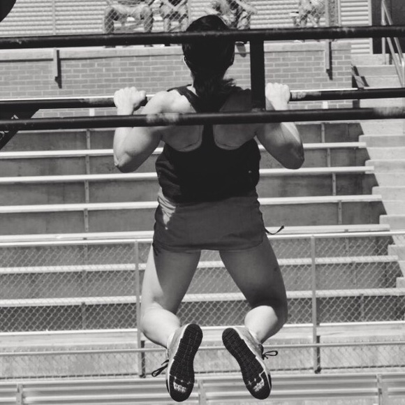 Meet your Posher! - Picture 3 of 3