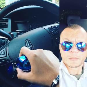 Meet your Posher, Alex