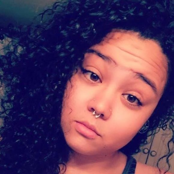 Meet your Posher, Clest