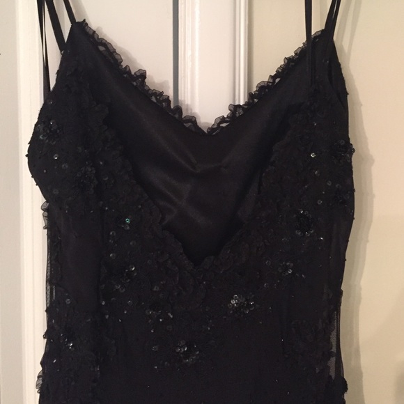 Black asymmetrical sequence dress - Picture 3 of 3