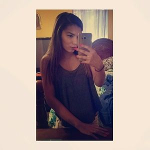 Meet your Posher, Leslie