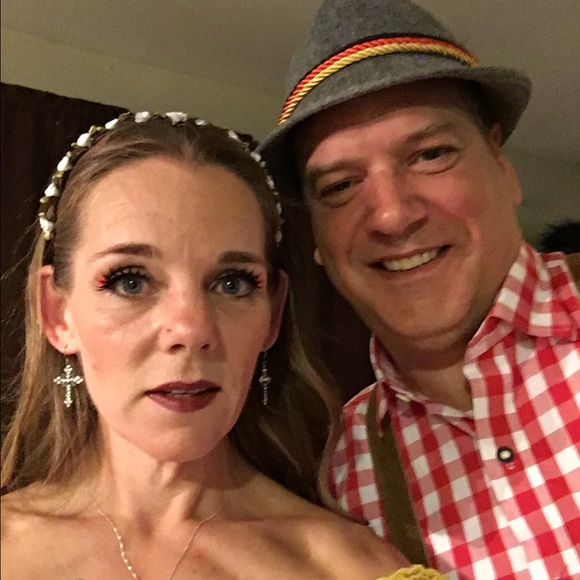 Meet your Posher, Nancie - Picture 2 of 4