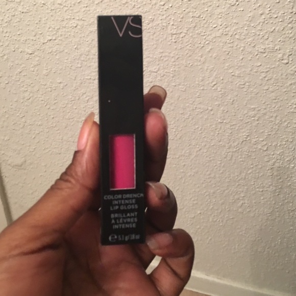 Victoria's Secret lipgloss