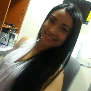 Meet your Posher, Stephanie