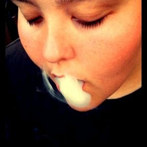 Meet your Posher, Kendra