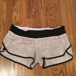 lululemon 2*way stretch speed shorts / size 10