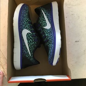 Women's Nike RN Distance