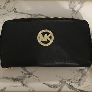 Michael Kors BRAND NEW wallet