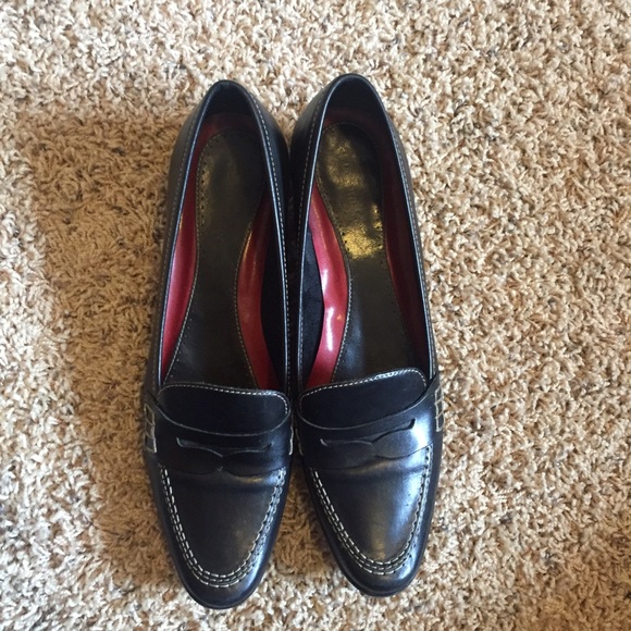 LAST CHANCE! Naturalized Black Loafers