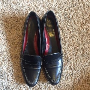 LAST CHANCE! Naturalized Black Loafers