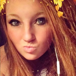 Meet your Posher, Makayla