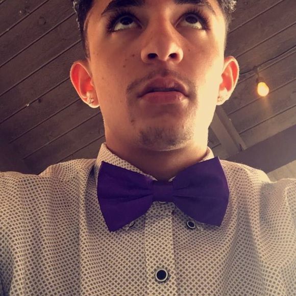 Meet your Posher, Ramon - Picture 1 of 1