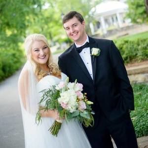 Meet your Posher, Leslie