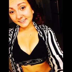 Meet your Posher, Ashlee